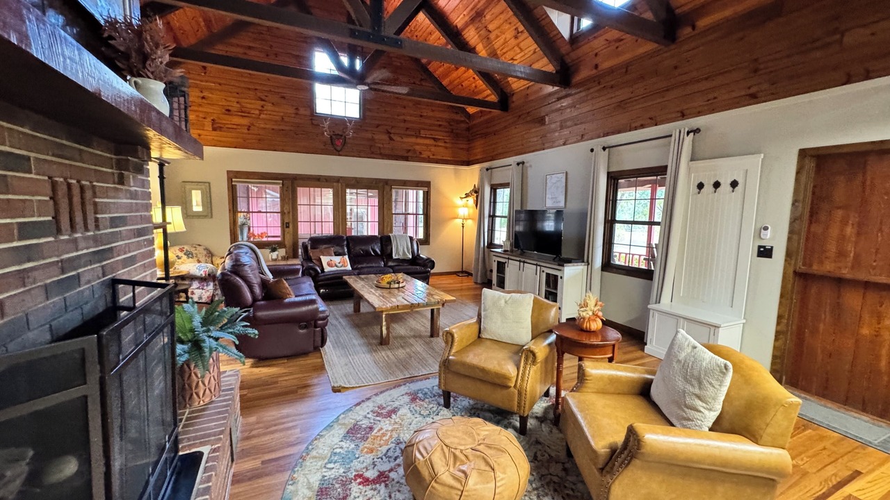 Photo of Livingroom in Mayo