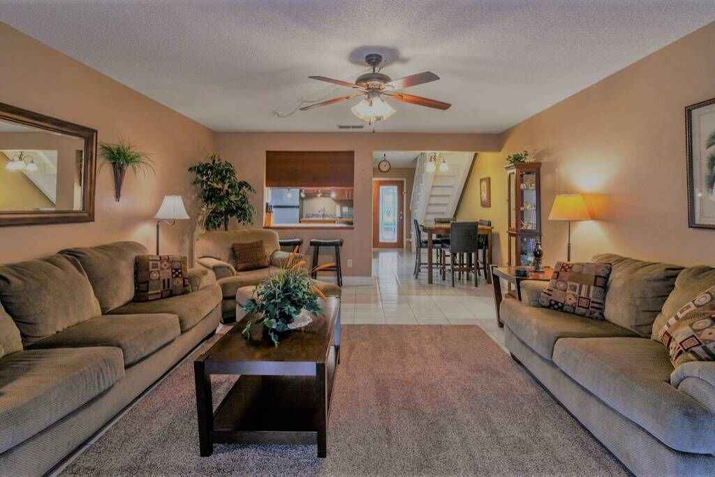 Photo of Livingroom in Ormond-by-the-Sea