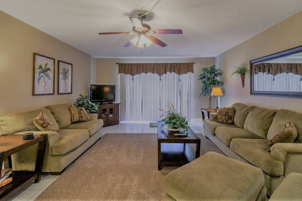 Photo of Livingroom in Ormond-by-the-Sea