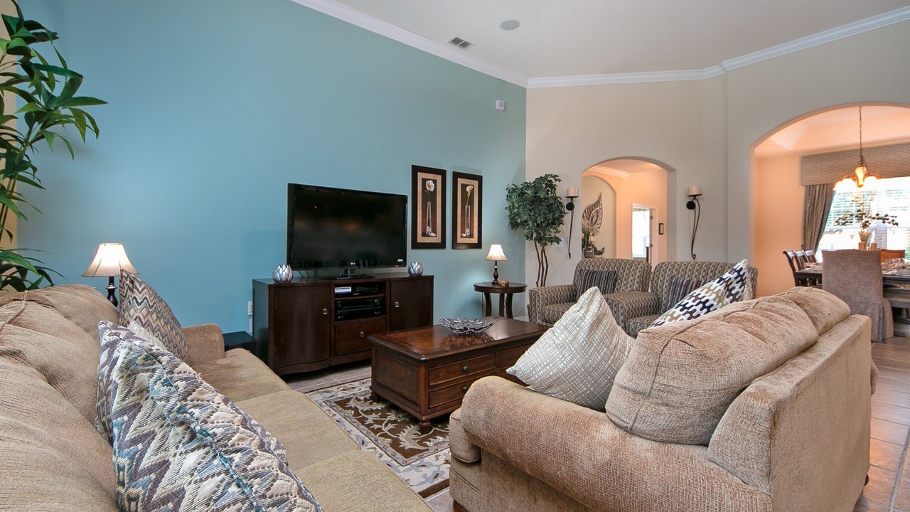 Photo of Livingroom in Watersong