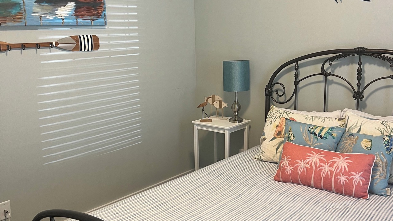 Photo of Bedroom in Riviera Beach