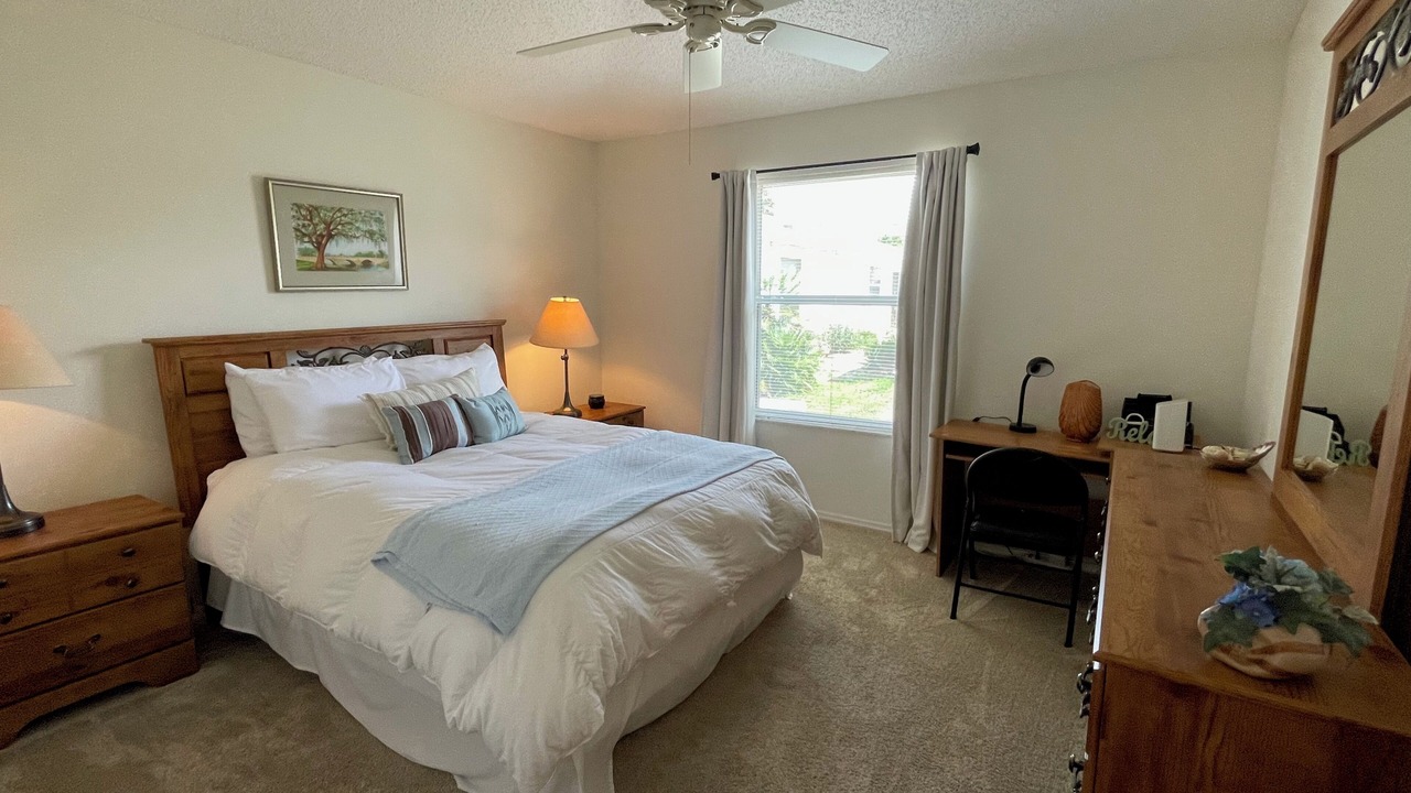 Photo of Bedroom in Mallory Square