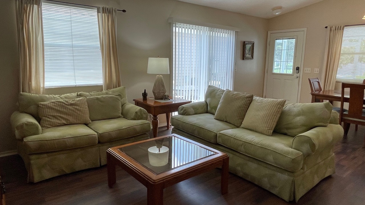 Photo of Livingroom in Mallory Square