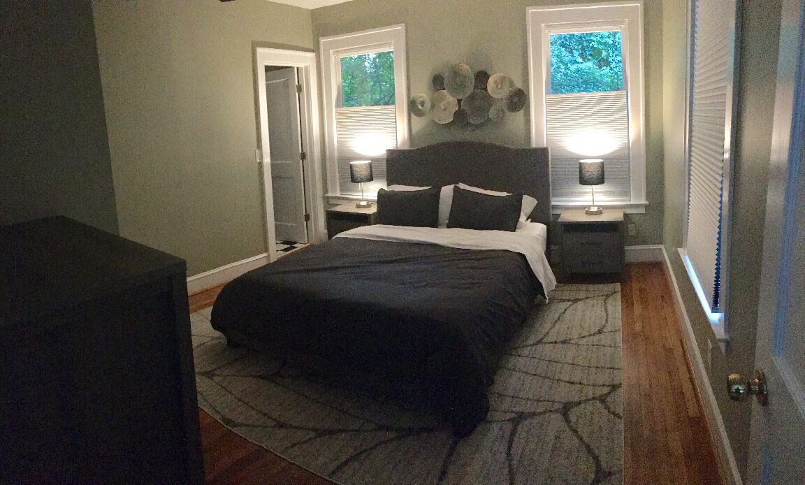 Photo of Bedroom in Morningside-Lenox Park