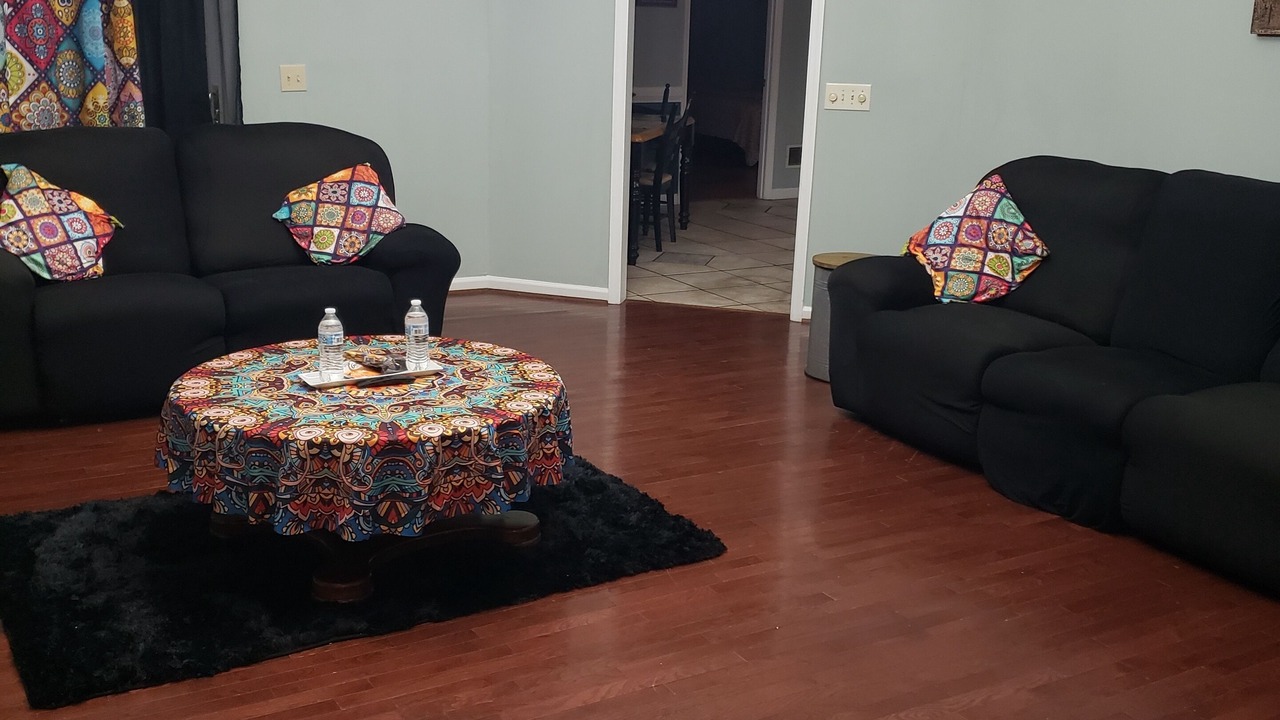 Photo of Livingroom in Carrollton