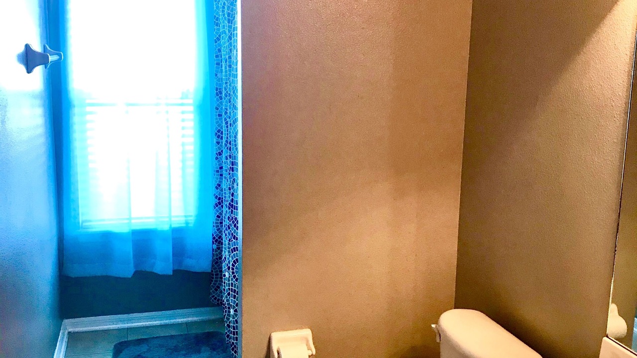 Photo of Bathroom in OakLeaf Plantation