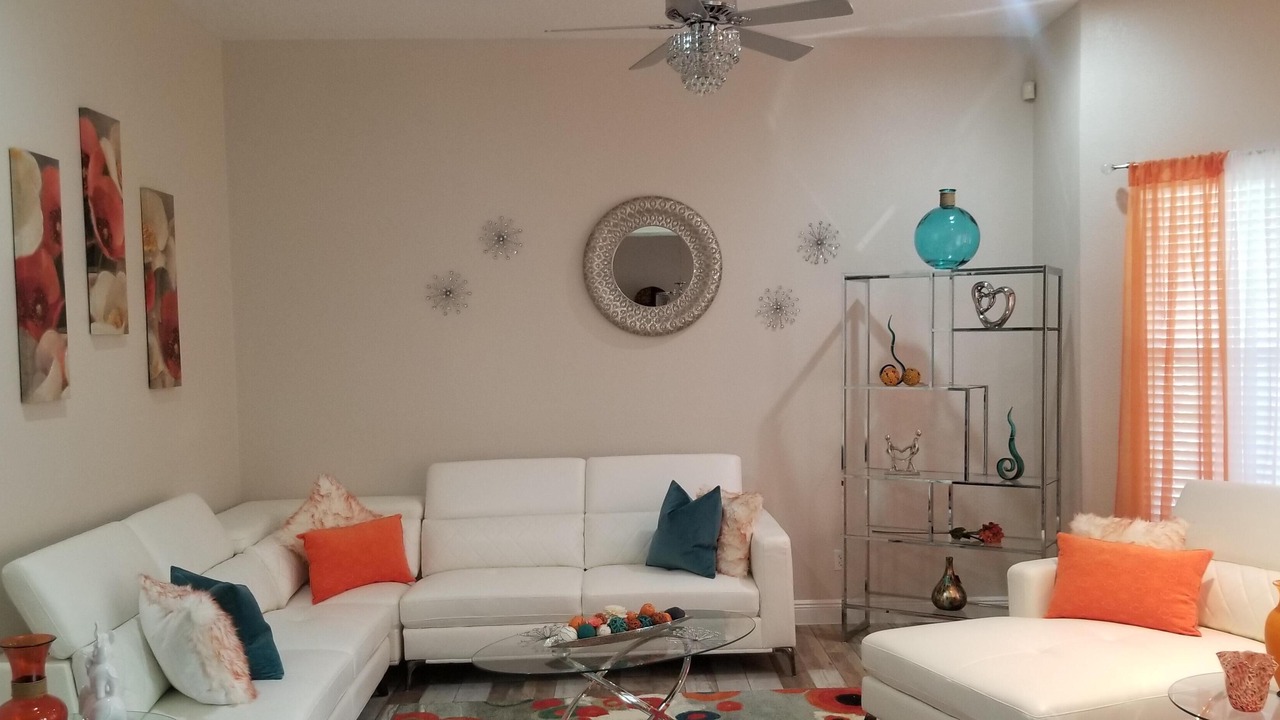 Photo of Livingroom in Winter Springs
