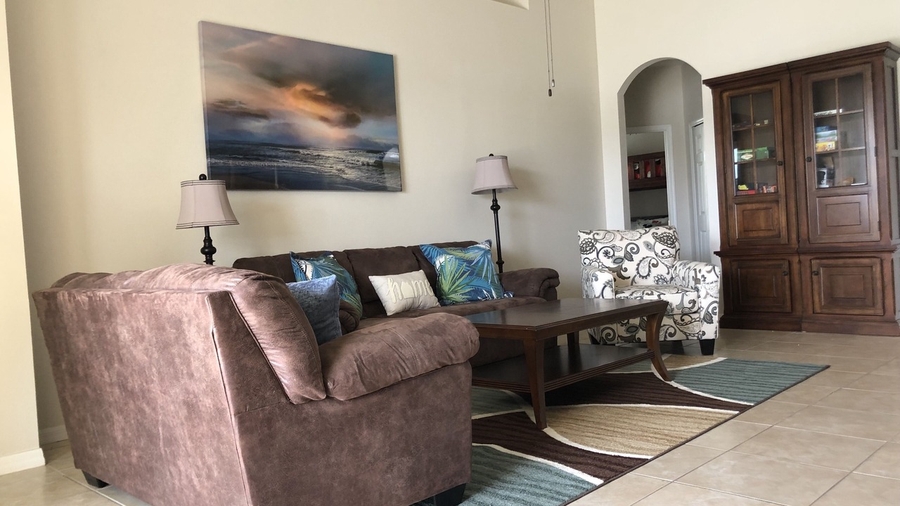 Photo of Livingroom in Davenport