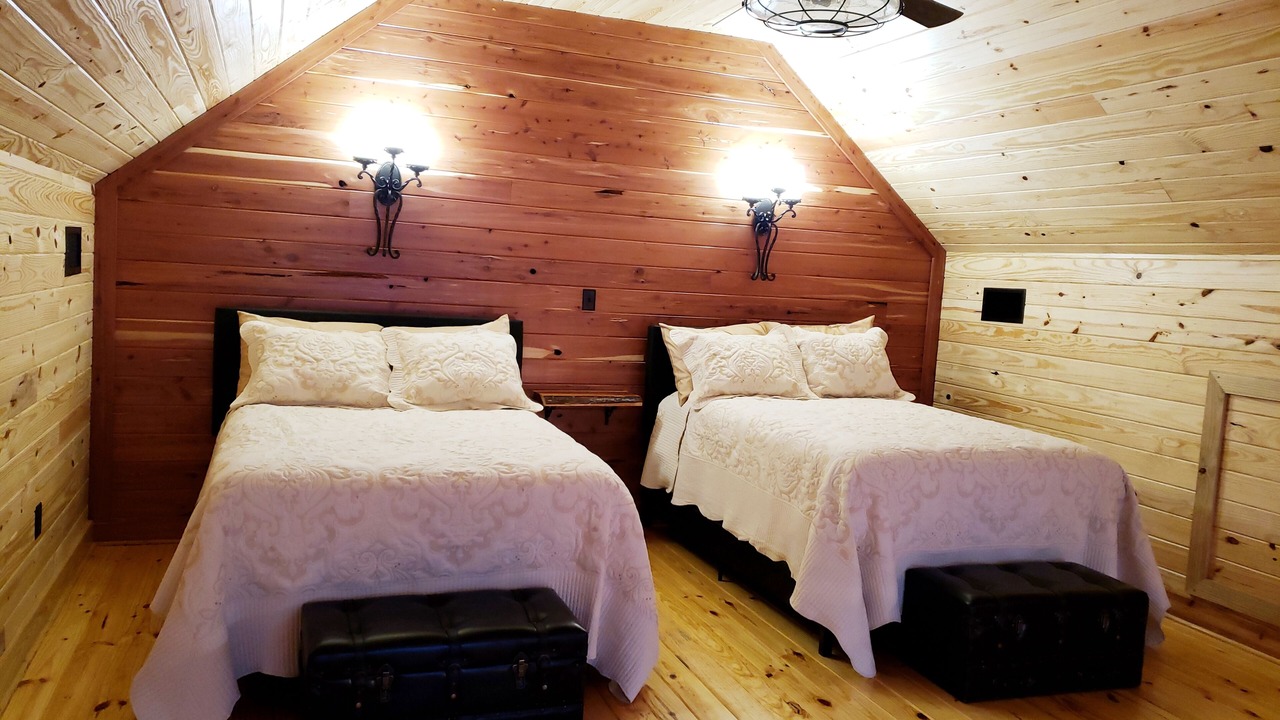 Photo of Others in Pine Level