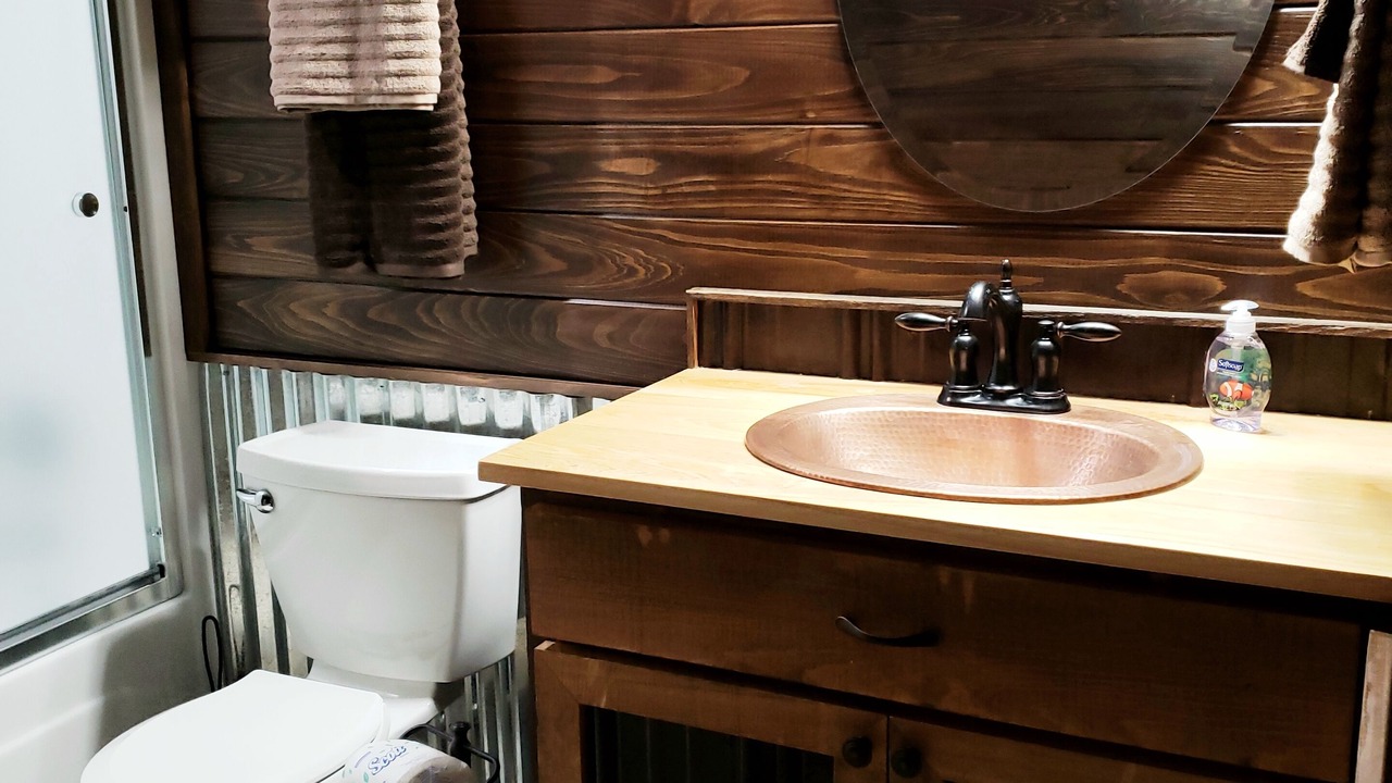 Photo of Bathroom in Pine Level