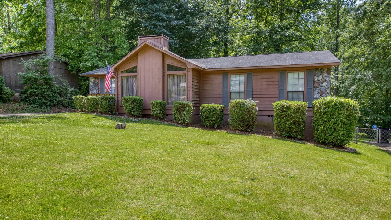 Photo of Outdoor in Fortson