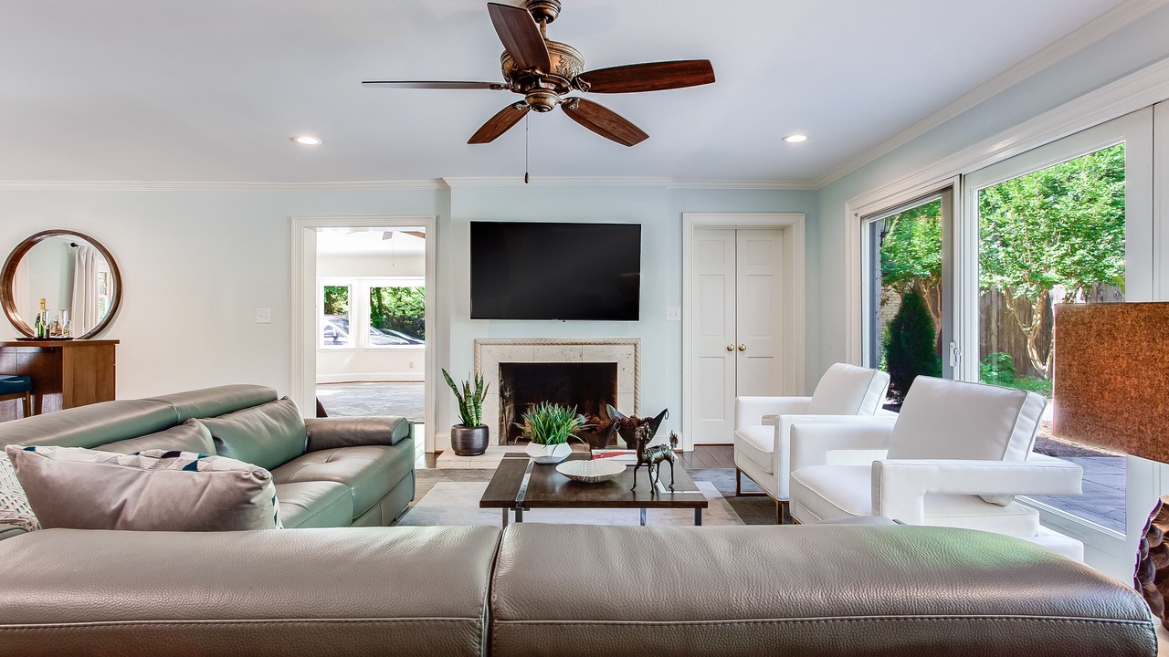Photo of Livingroom in Buckhead