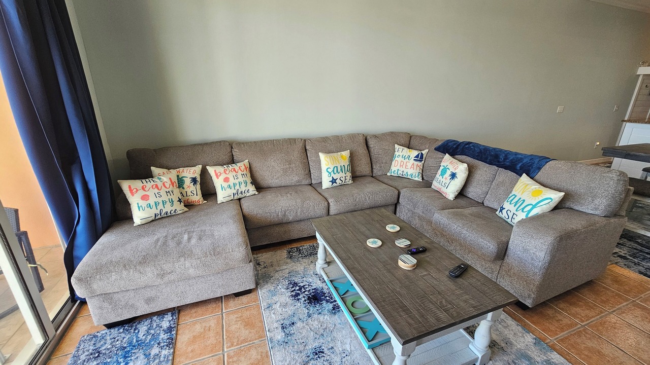 Photo of Livingroom in Dauphin Island
