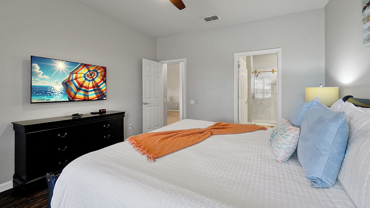 Photo of Bedroom in Windsor Hills