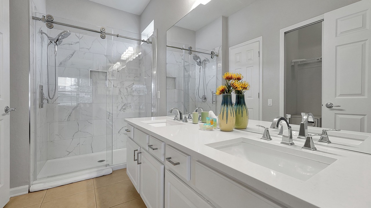 Photo of Bathroom in Windsor Hills
