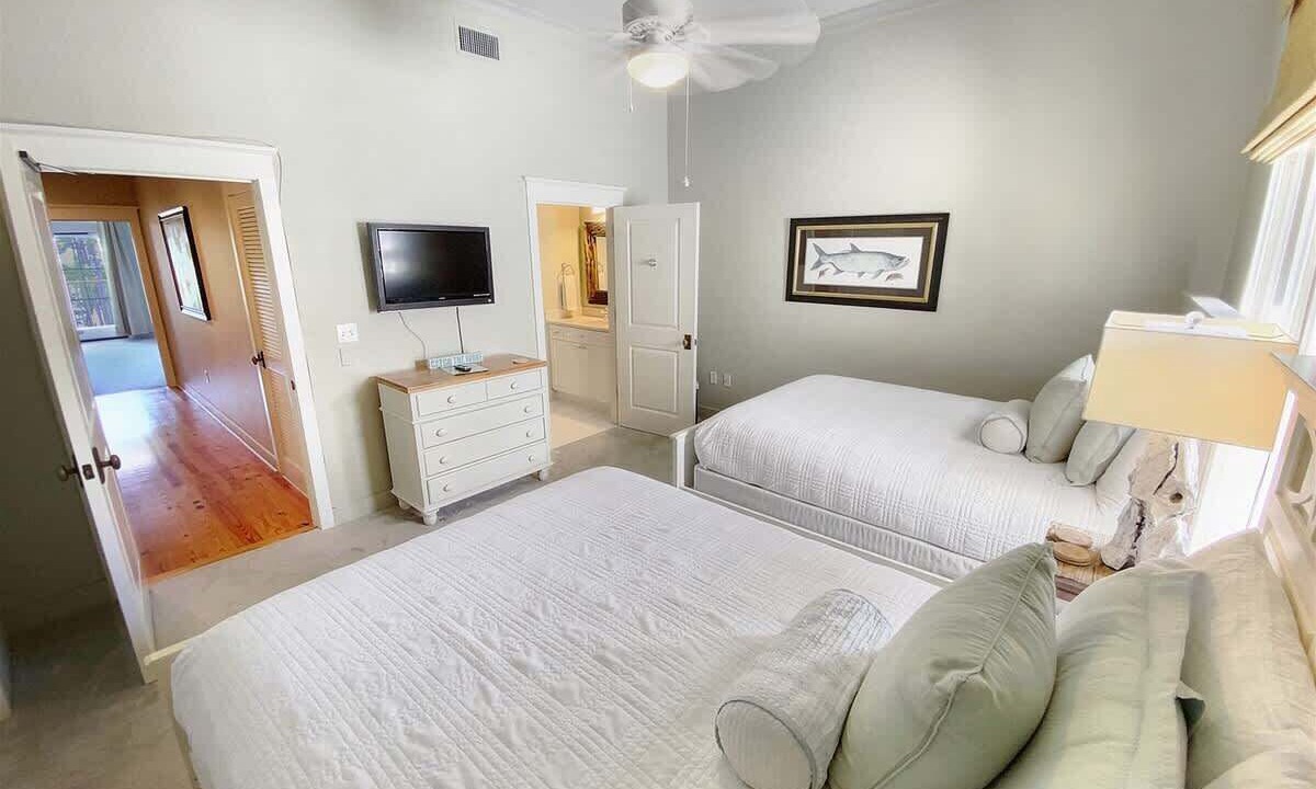 Photo of Bedroom in Beach District