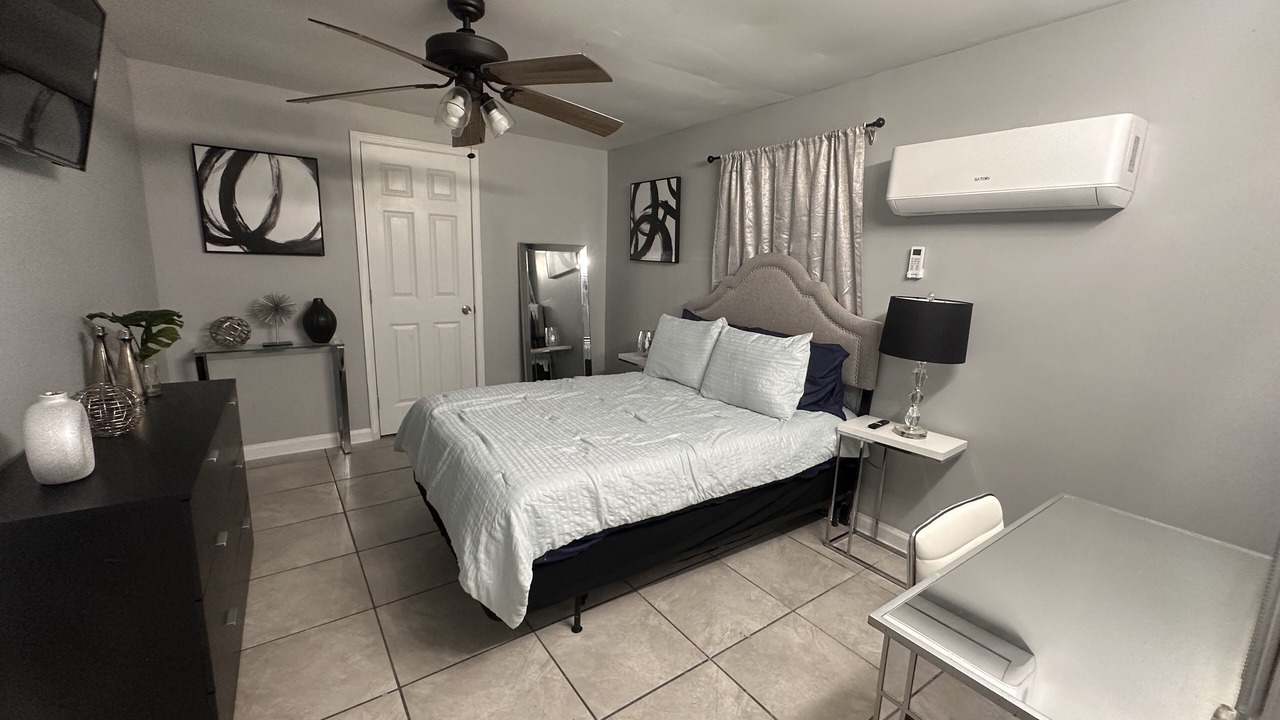 Photo of Bedroom in Florida Area