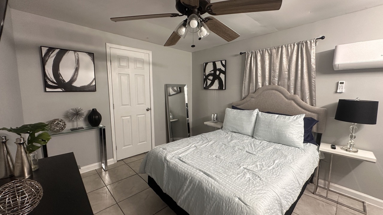 Photo of Bedroom in Florida Area
