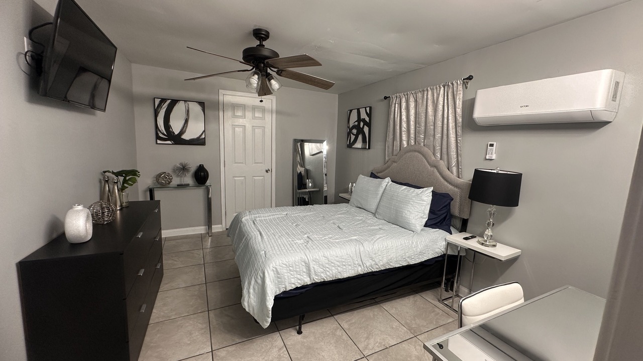 Photo of Bedroom in Florida Area