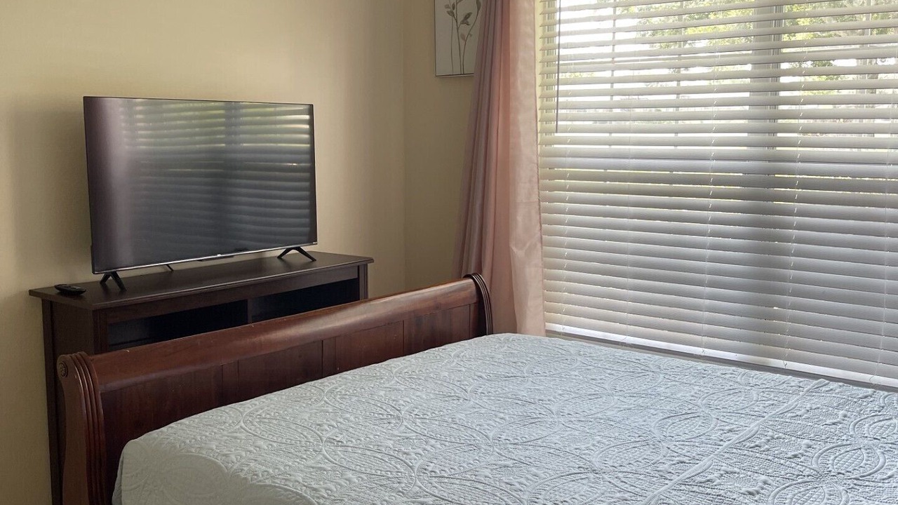 Photo of Bedroom in Florida Pines