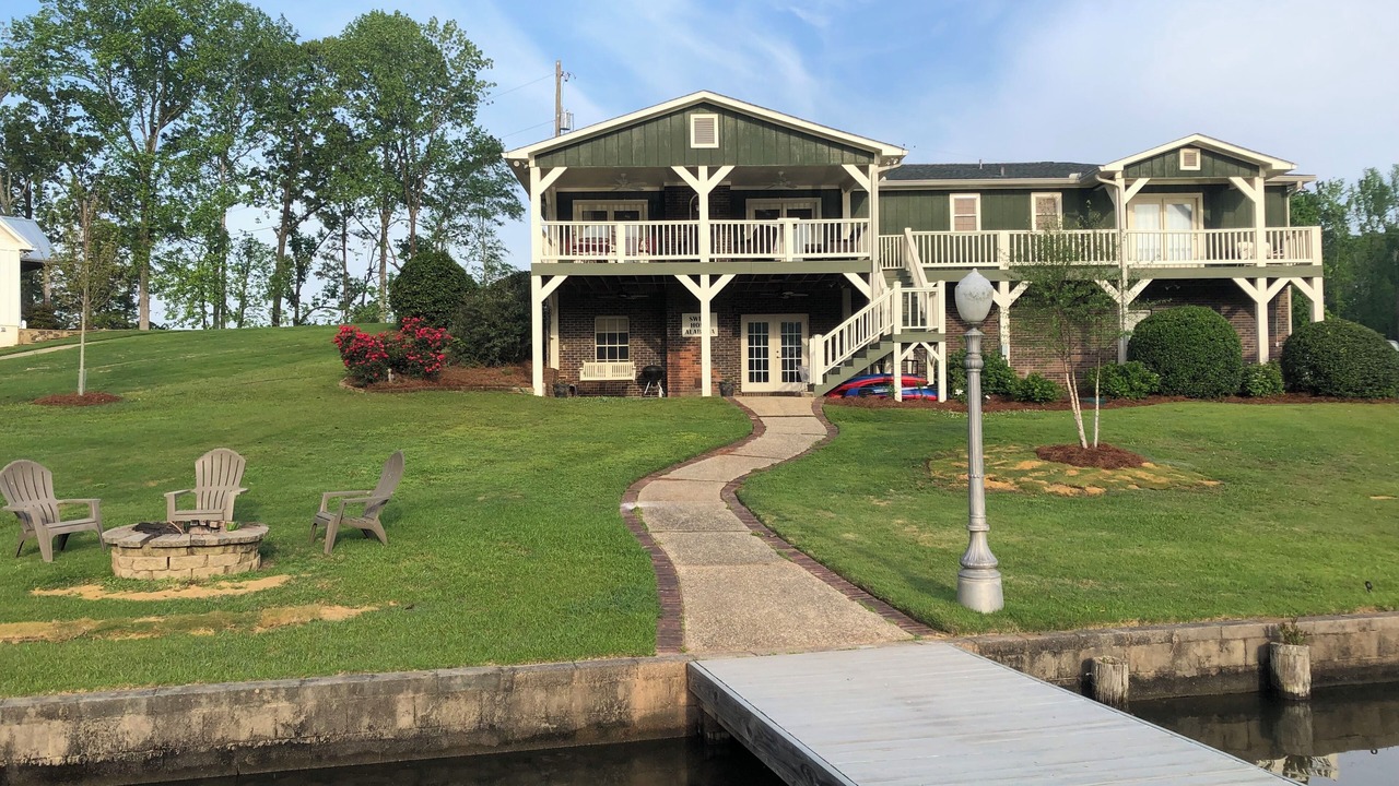 Photo of Outdoor in Alexander City