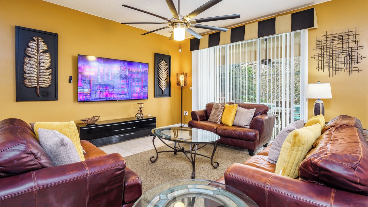 Photo of Livingroom in Haines City