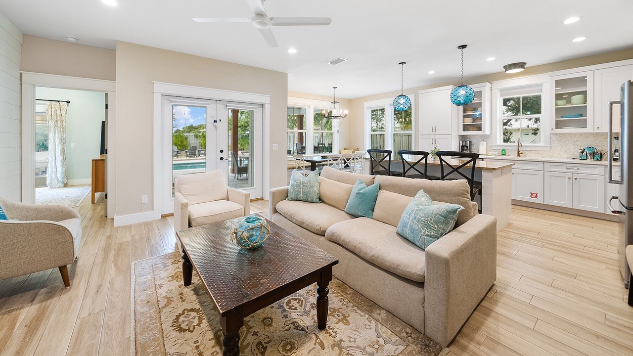 Photo of Livingroom in Bid-a-wee Beach