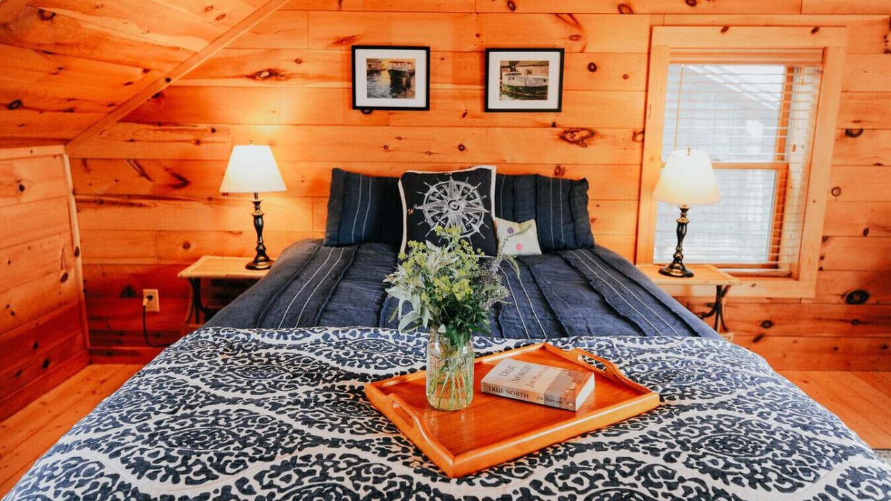 Photo of Bedroom in Leland