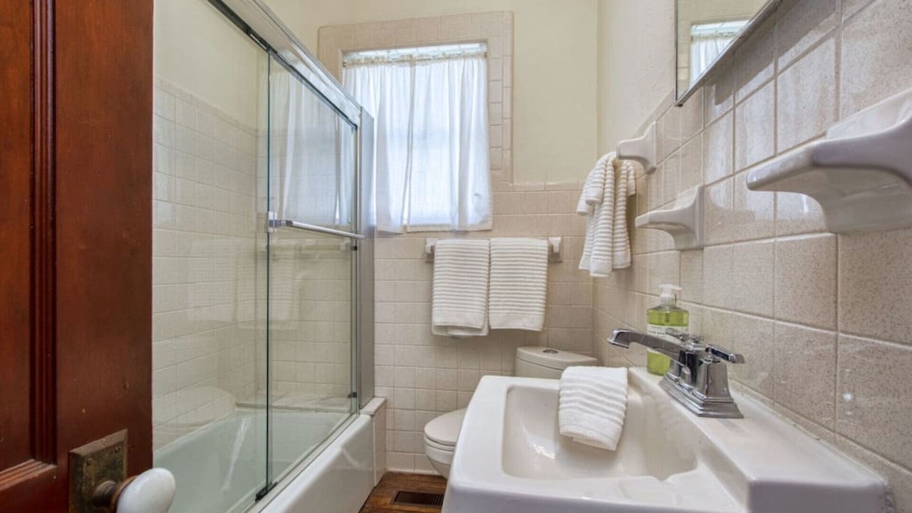 Photo of Bathroom in Mount Dora