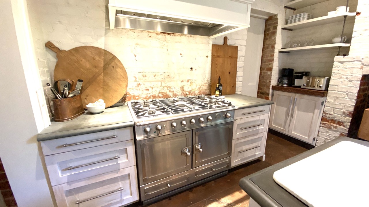 Photo of Kitchen in Saint Thomas Development