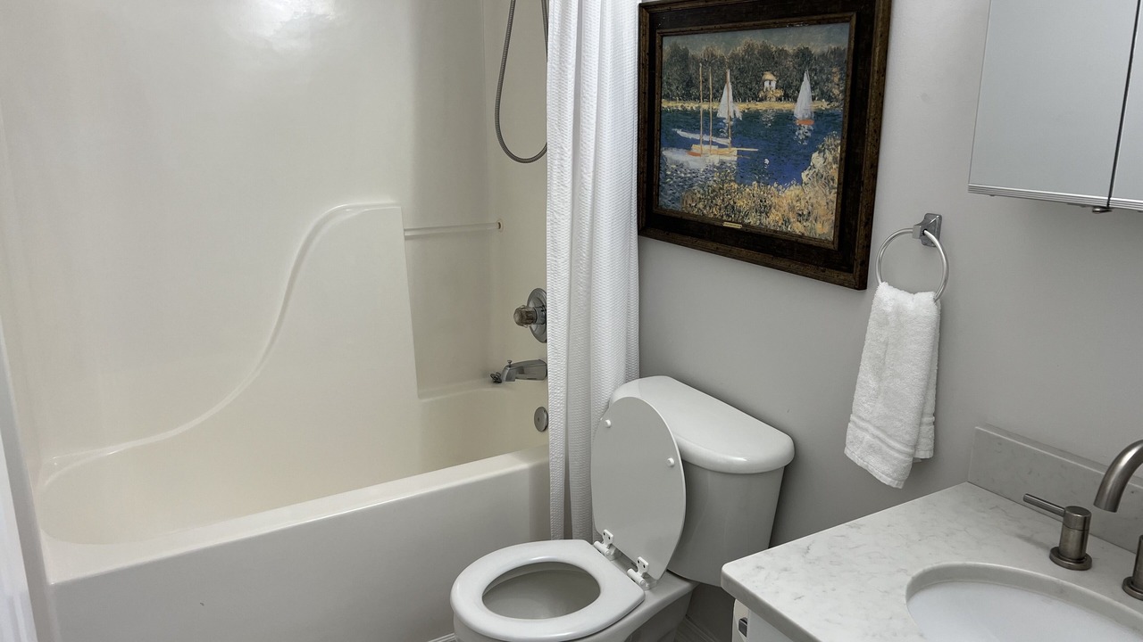Photo of Bathroom in Ono Island
