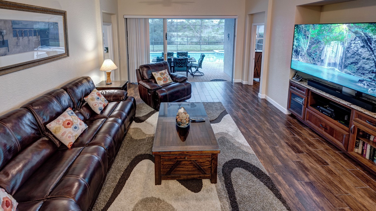 Photo of Livingroom in Windsor Hills