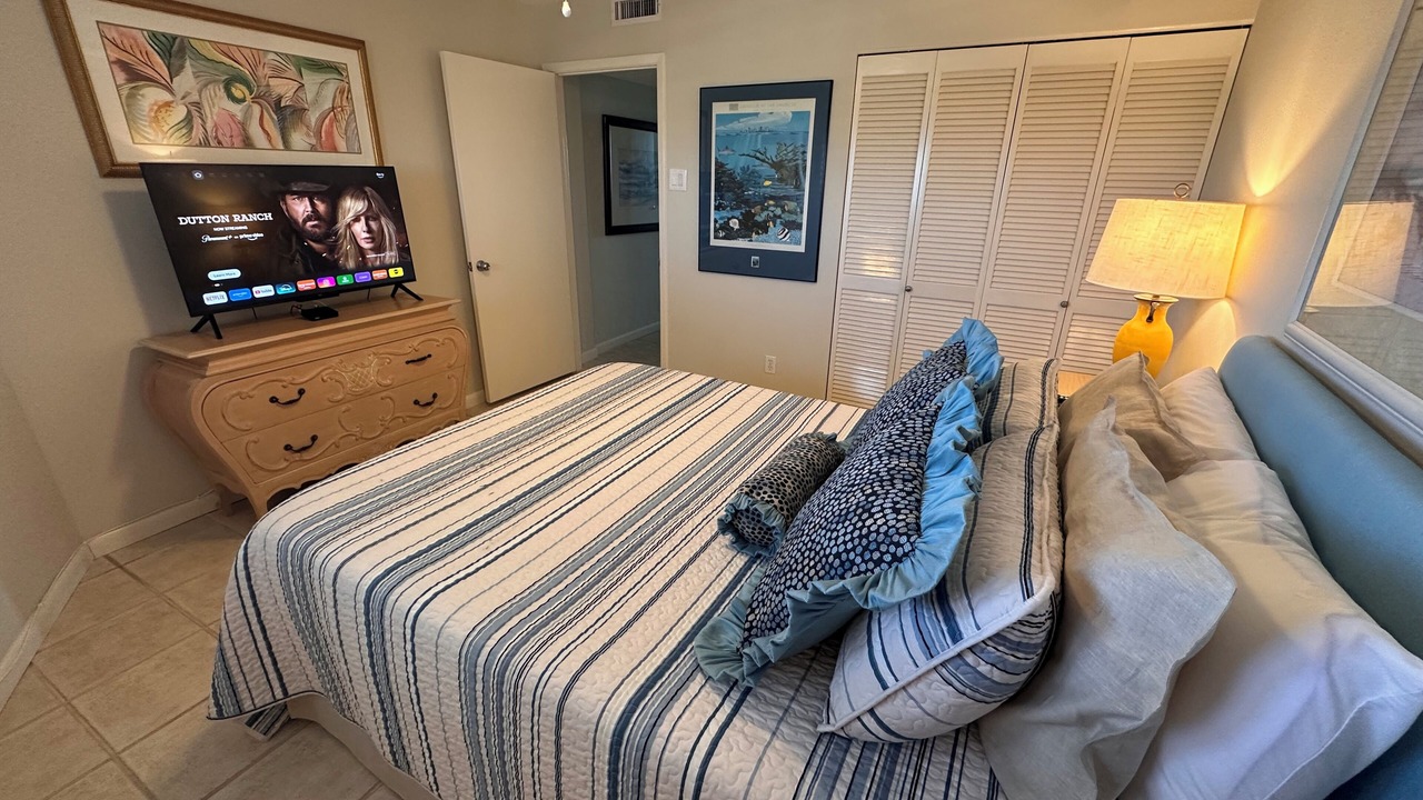 Photo of Bedroom in Ono Island