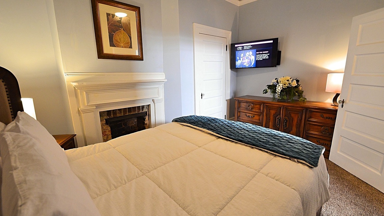 Photo of Bedroom in Beach Institute