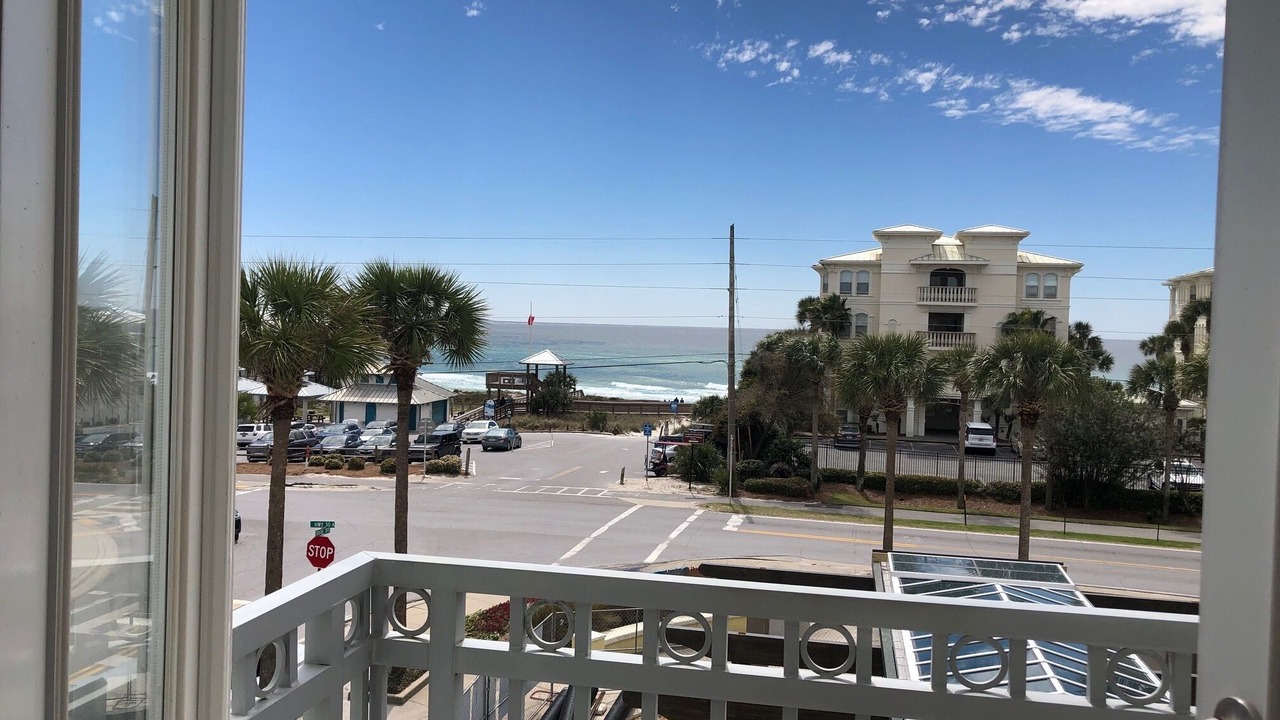 Photo of Patio Balcony in Gulf Place