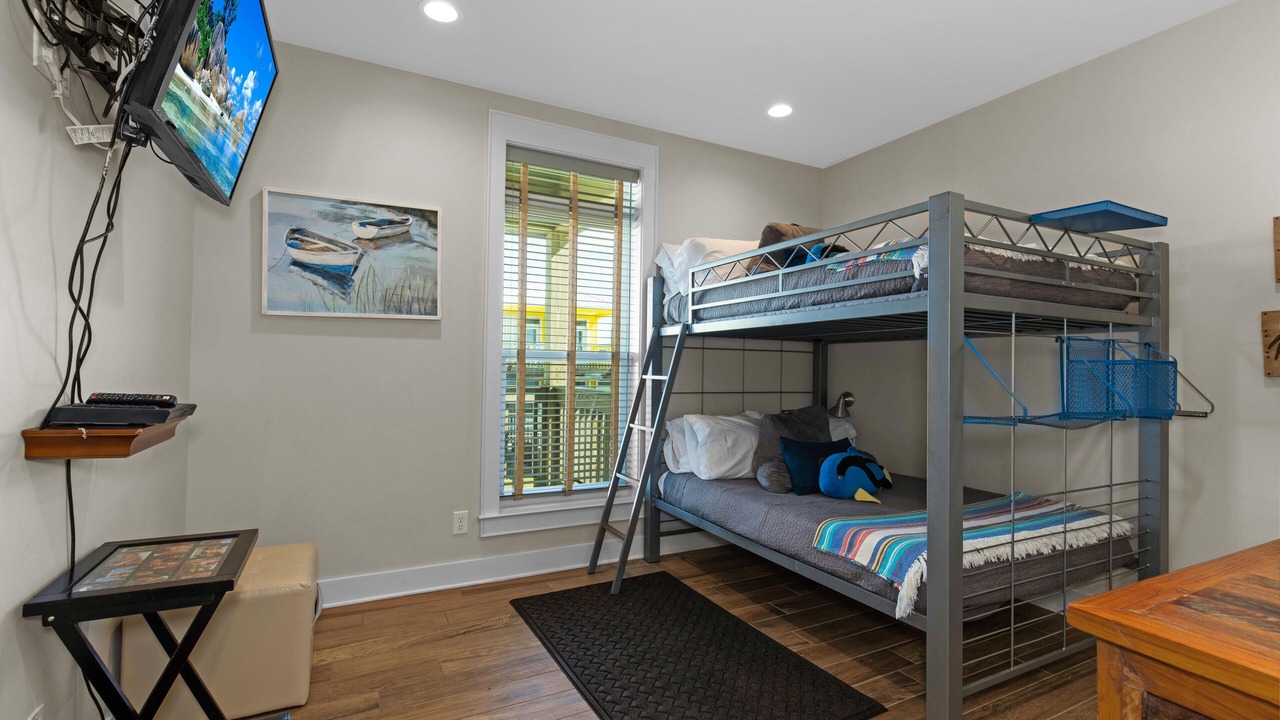 Photo of Bedroom in Dauphin Island