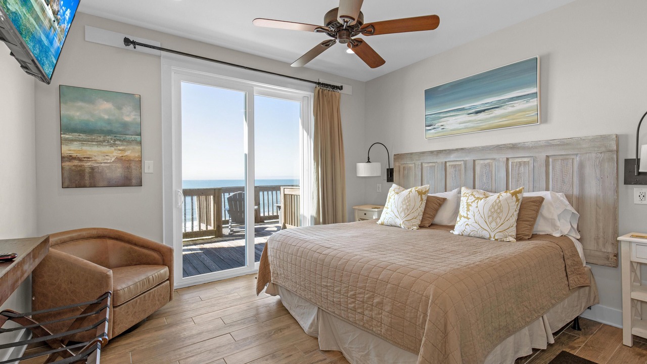 Photo of Bedroom in Dauphin Island