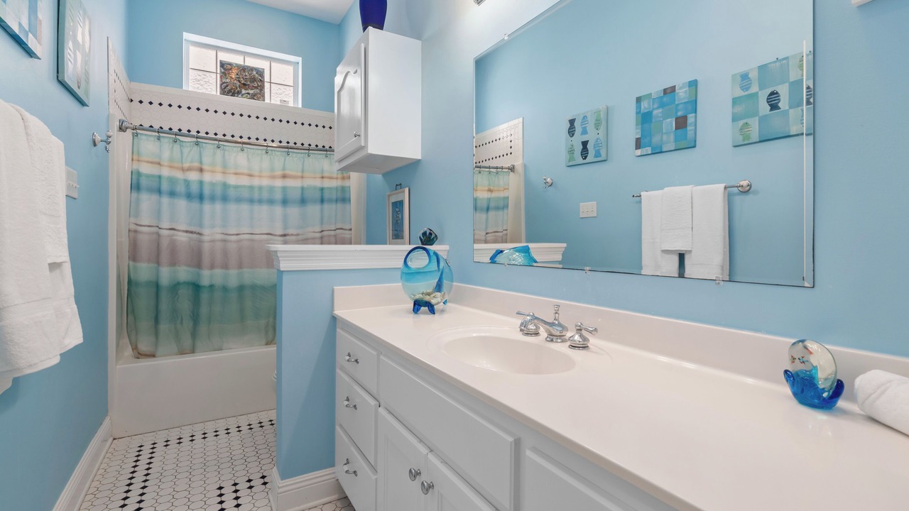 Photo of Bathroom in Dauphin Island