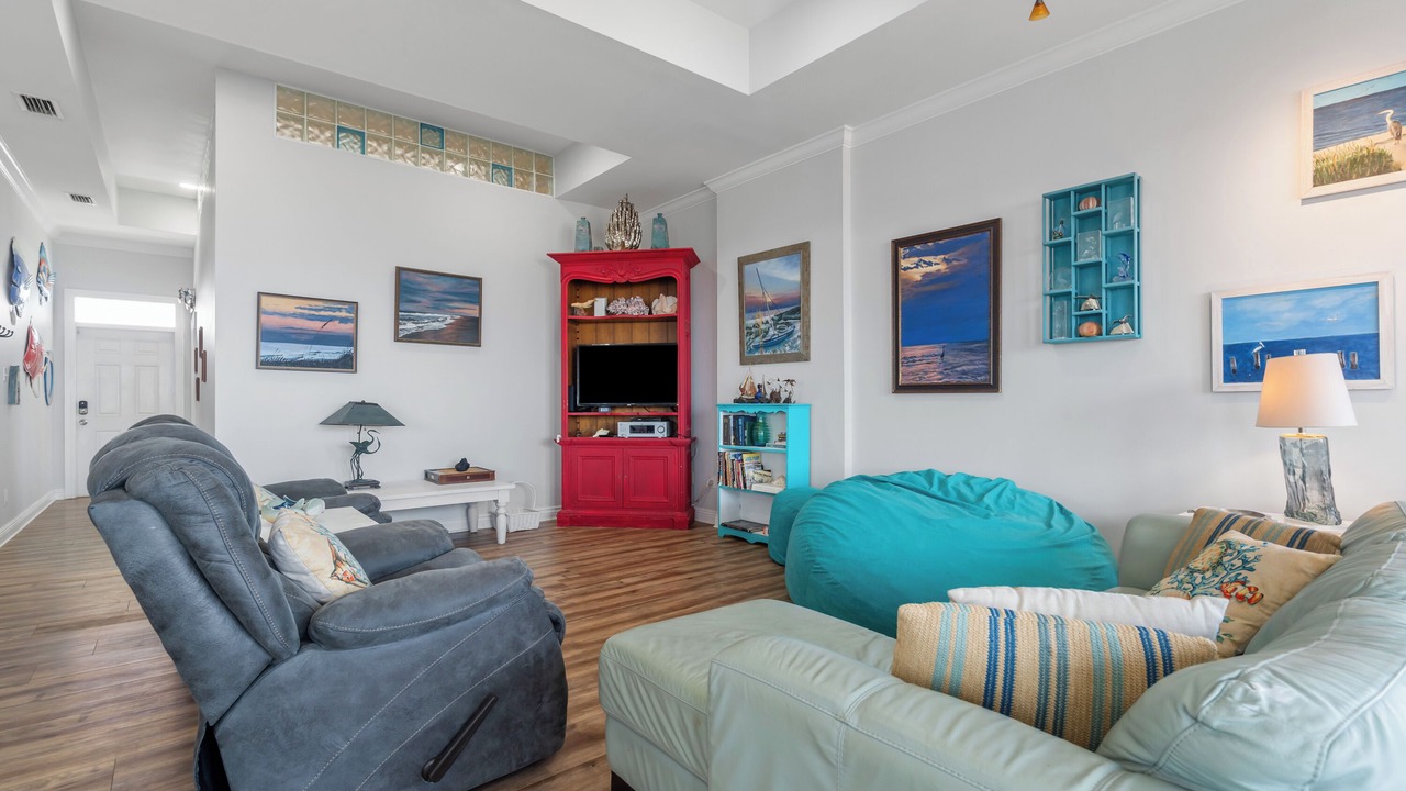 Photo of Livingroom in Dauphin Island