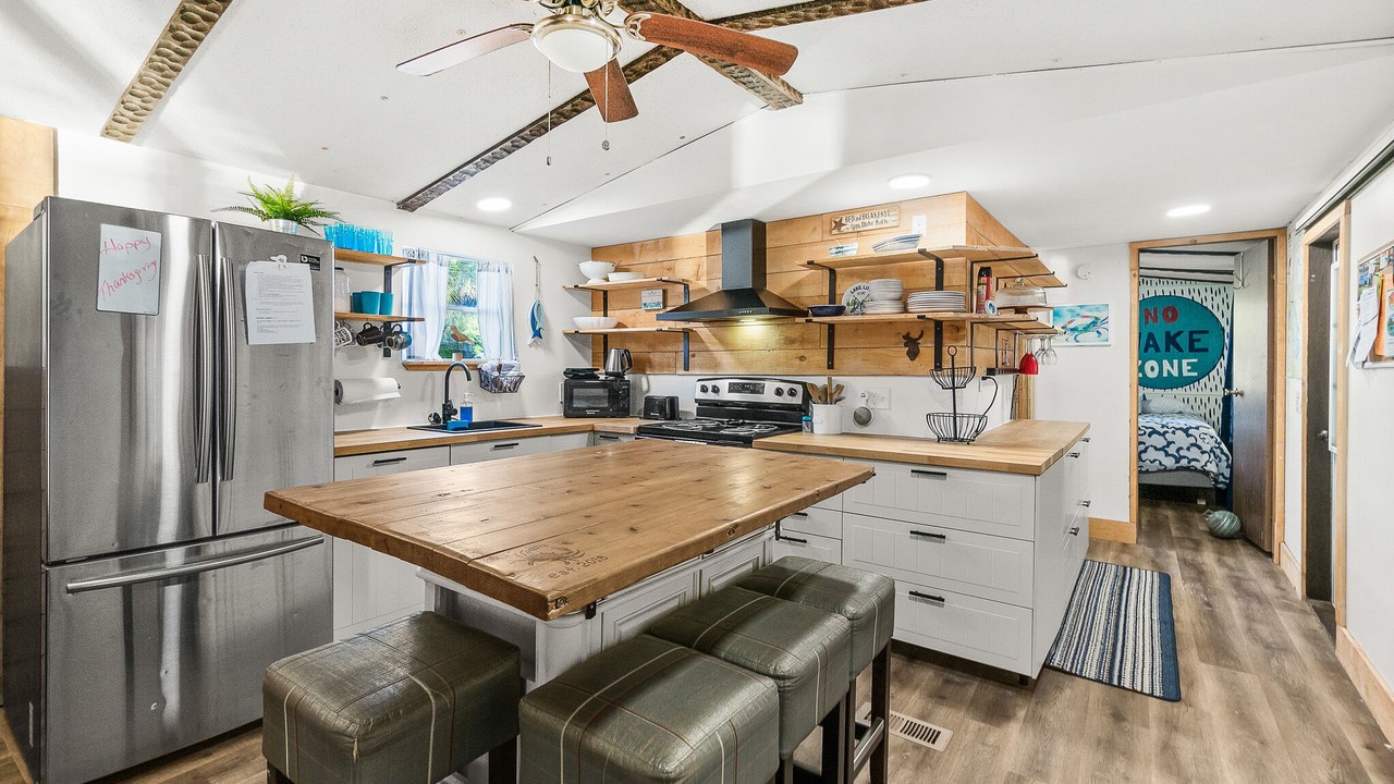 Photo of Kitchen in Crescent City
