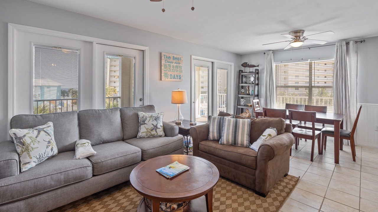 Photo of Livingroom in Ono Island