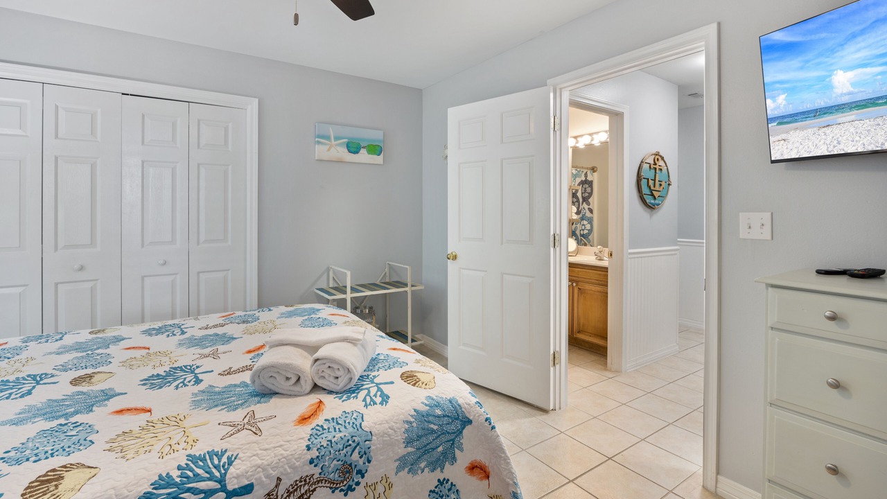 Photo of Bedroom in Ono Island