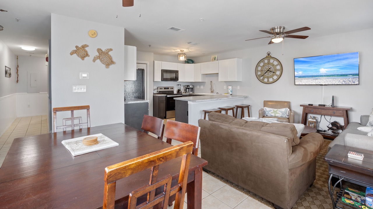 Photo of Livingroom in Ono Island