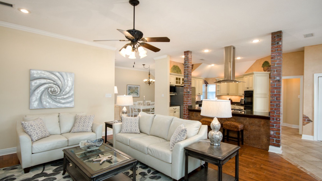 Photo of Livingroom in Slidell