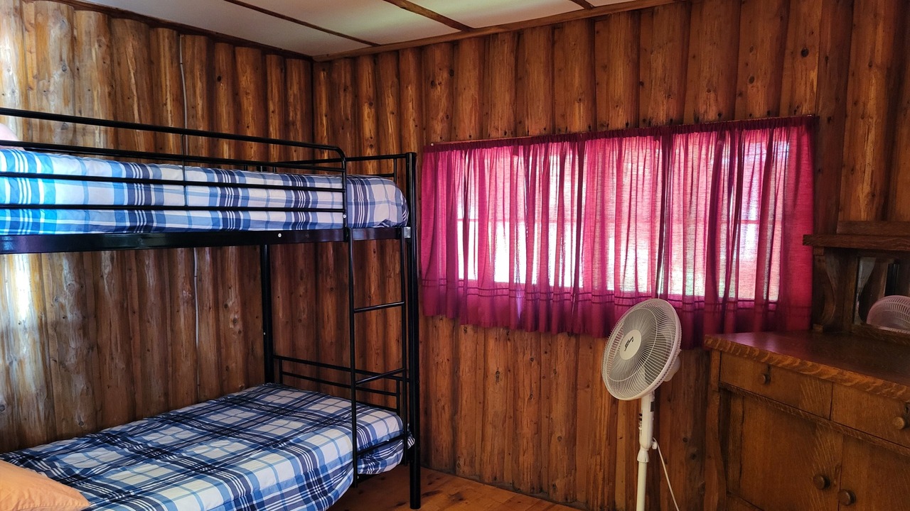 Photo of Bedroom in Kewadin
