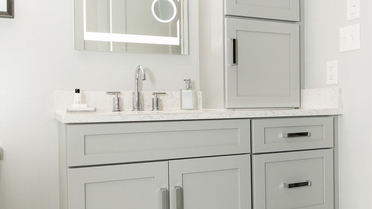 Photo of Bathroom in Central Business District