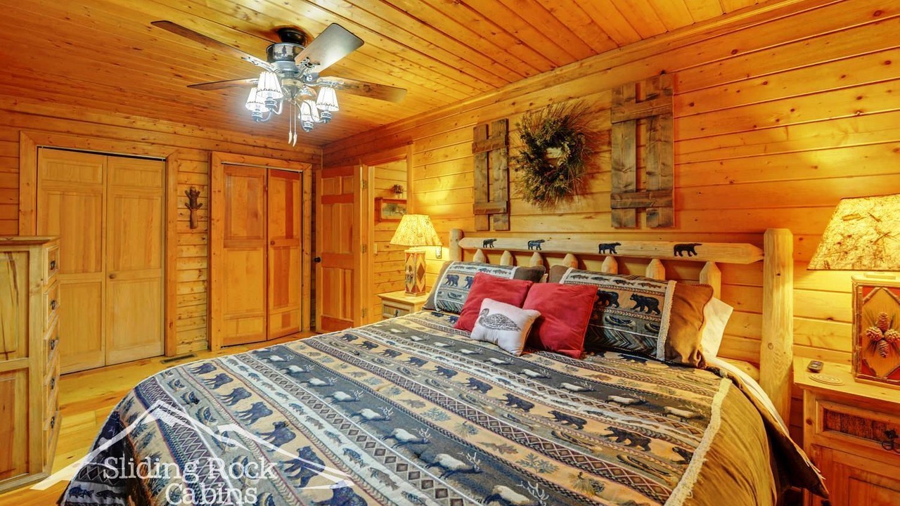 Photo of Bedroom in Ellijay