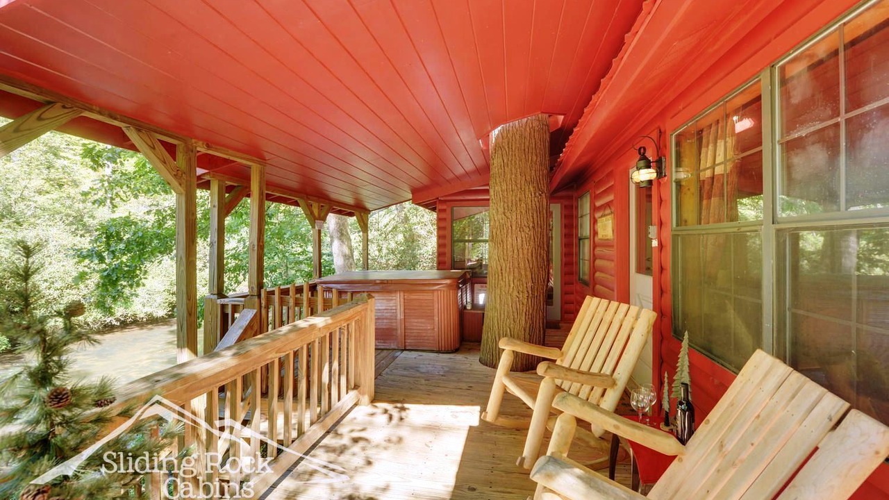 Photo of Patio Balcony in Ellijay