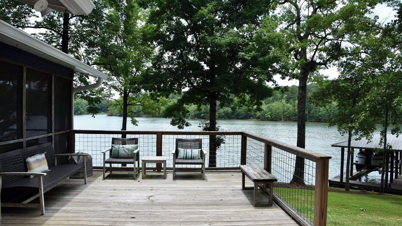 Photo of Patio Balcony in Dadeville