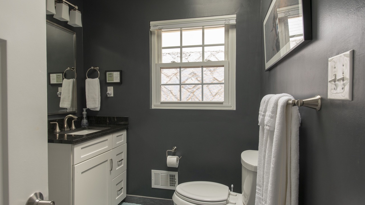 Photo of Bathroom in Piedmont Heights